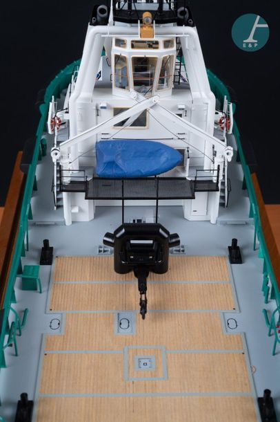 Maquette Model of the offshore tug Pyrrhos Port aux Français, under Plexiglas showcase...