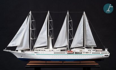 Maquette Spirit Model of the Spirit Wind Song. Sister ship of the Wind Spirit, operated...