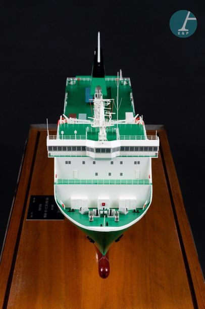 Maquette d’un navire roulier Model of the Via Ligure Palermo, a ship built in 1992...