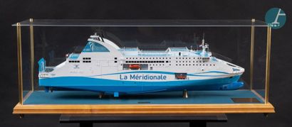 Maquette d’un ferry Model of the Piana, ferry of the Méridionale. Ship RO-RO Passenger...