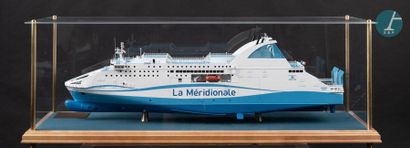 Maquette d’un ferry Model of the Piana, ferry of the Méridionale. Ship RO-RO Passenger...