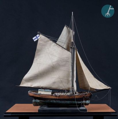 Maquette Wooden model of the Nagrit, a Finnish wooden sailing ship. 
84 cm x 84 ...