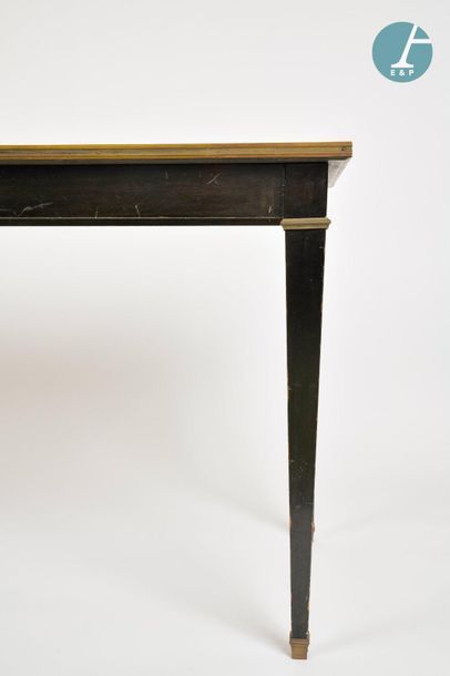 En provenance du siège de la Région Île-de-France Blackened wood table, brass gallery,...