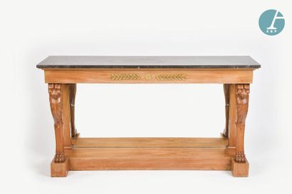 En provenance du siège de la Région Île-de-France Console du même modèle que le bureau...