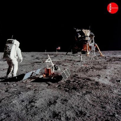 En provenance du Palais de la Découverte NASA - Neil Armstrong Apollo 11, 21 juillet...