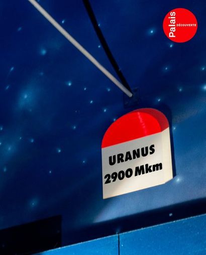 En provenance du Palais de la Découverte Model of Uranus.
Polystyrene polychrome.
Size:...