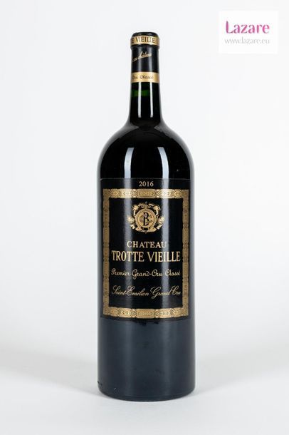 En provenance directe du château CHÂTEAU TROTTE VIEILLE, Grand Cru Saint-Emilion.
Premier...