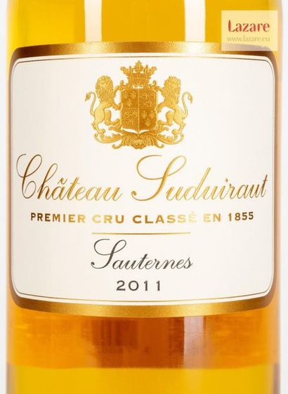 null CHÂTEAU SUDUIRAUT, Sauternes.
PREMIER CRU CLASSÉ EN 1855.
Caisse en bois d'origine...