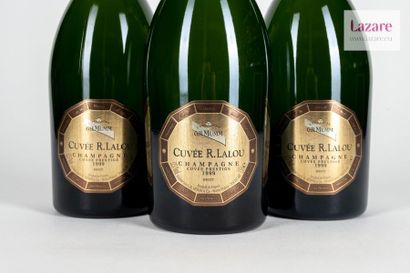 null CHAMPAGNE CUVÉE RENÉ LALOU, Mumm. Trois Magnums datés 1999.