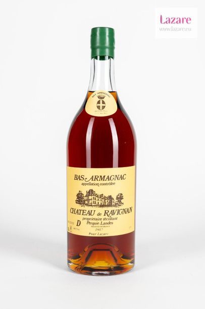 null BAS ARMAGNAC 150 Cl 40,5%, Château de Ravignan. Un Magnum daté 1987 et mis en...