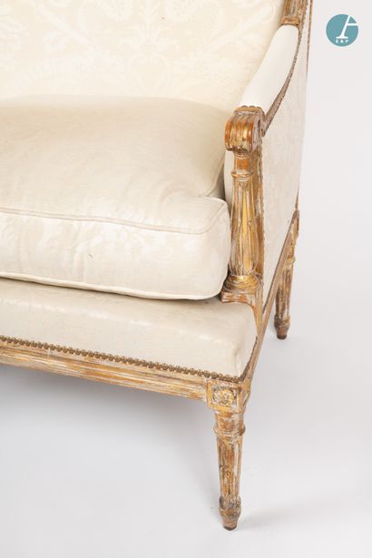 null 
From a prestigious Parisian Palace 


Pair of moulded, carved and gilded wooden...