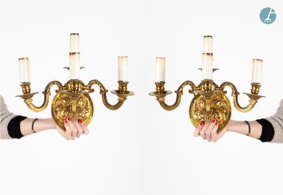 null 
From a prestigious Parisian Palace 
﻿﻿
Six chased and gilded bronze wall lights...