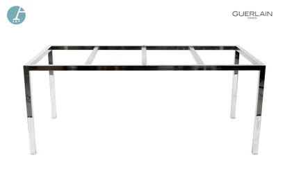 null 
Table piètement métallique chromée.




Marque : IKEA




 H : 73cm - L : 180cm...