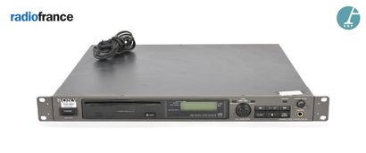 SONY, compact disc player CDP-D11 
H : 4,5cm...