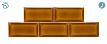 null 
Set of 10 boxes of brown ceramic tiles, each box containing 88 rectangular...