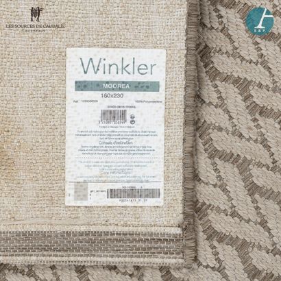 null From Room #5 "Le Tonnelier

Carpet with beige bottom Model MOOREA

Brand WINKLER....