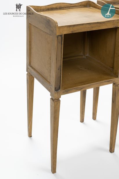 null From the room n°1 "L'Etiquette

Pair of bedside tables, in natural wood lacquered...