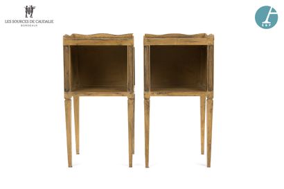  From the room n°1 "L'Etiquette 
Pair of bedside tables, in natural wood lacquered...