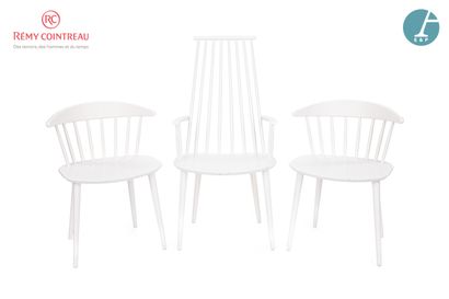 null Designer Folke PALSSON

Lot de deux chaises et un fauteuil, en bois laqué blanc,...
