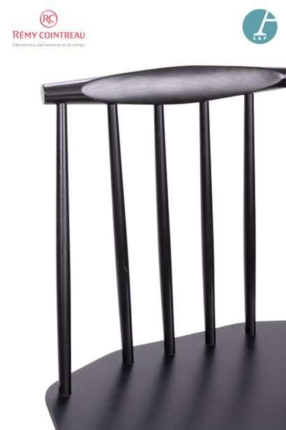 null Designer Folke PALSSON

Set of six dining chairs model J 77 in black lacquered...