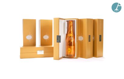  Un carton de 6 coffrets CRISTAL, Champagne CRISTAL ROEDERER Brut, Millésime 2006,...