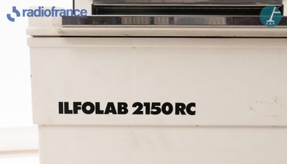 null ILFORD, tireuse papier argentique, modèle ILFOLAB 2150RC.

N° de série : 2C...