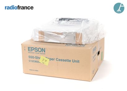 EPSON, un chargeur papiers, 550-Sheet paper...