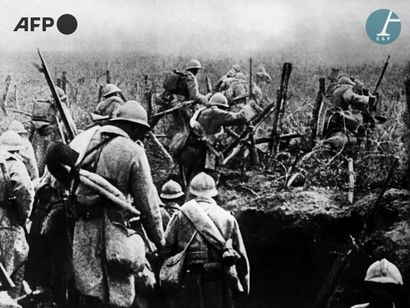 null 
AFP 


French soldiers attacking from their trenches during the Battle of Verdun....