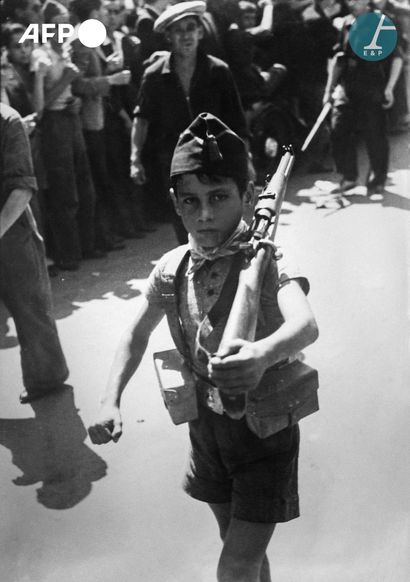 null AFP

Jeune républicain. Guerre civile espagnole, vers 1936. 

Young Republican....