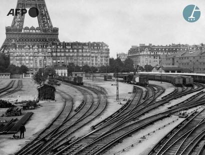null AFP

Gare du Champ de Mars dans les années 1930.

Champ de Mars railway station...