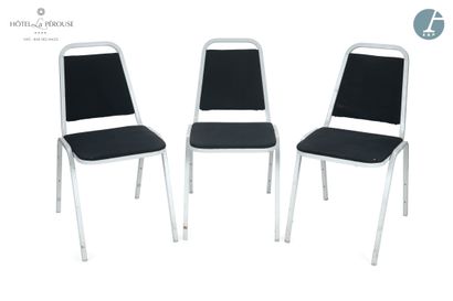 null Lot de 6 chaises, structure en métal tubulaire laqué blanc à section carrée,...