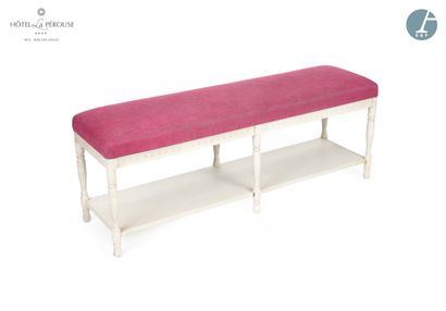 null From Room 115 - Molded and carved white lacquered wood bench, the grooved and...