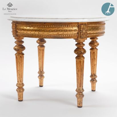 null From the Hotel Le Meurice - Room 329 



Circular pedestal table in carved and...