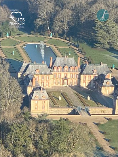 null 
Visite personnalisée du Château de Breteuil et rencontre avec les propriétaires


Au...