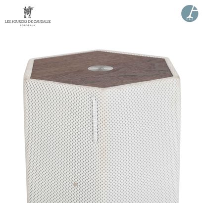 null From the Sources de Caudalie
ELIPSON - HABITAT
A Bluetooth speaker, with its...