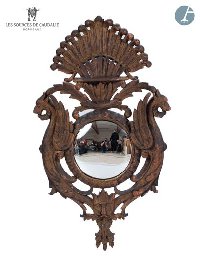 null From Sources de Caudalie - Room 40 "Vent du Large" (Boat Barn)
Mirror, molded,...