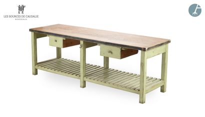 null From room 39 (Grange à Bateaux)
Large workbench in lime green lacquered wood,...