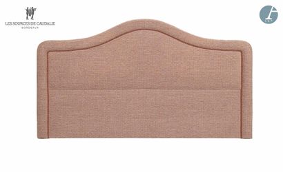 null From the Sources de Caudalie - Room 41 "L'Aquarelle" (Grange à Bateaux)
Headboard...