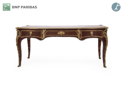 null Flat desk in marquetry of wood of end and amaranth, the moved belt opening with...