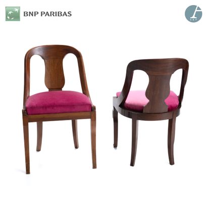 null Series of four gondola chairs in molded and carved mahogany. The seat in burgundy...