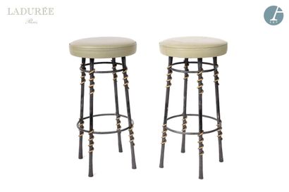 null From the House of Ladurée - Bar Lincoln

Set of three stools, the quadripod...