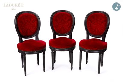 null From the Maison Ladurée - Library

Set of 9 cabriolet chairs in molded, carved...