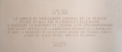 null Grande carte en relief de l’Afrique du Nord à l’échelle 1/500 000e. 

Belle...