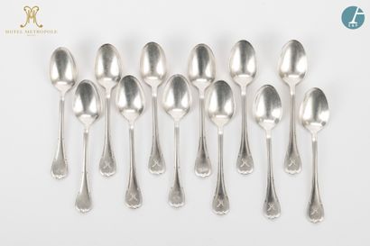 null From the Hotel Métropole (Brussels):
Silver-plated metal household set, net...