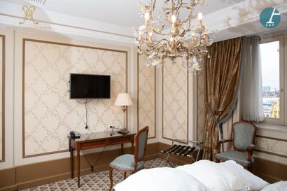 null From the Metropole Hotel (Brussels): 
Complete furniture of Room 508.
Modern...