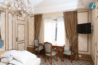 null From the Metropole Hotel (Brussels): 
Complete furniture of the Room 500.
Modern...