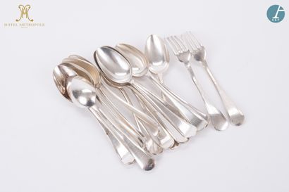 null From the Hotel Métropole (Brussels): 
Set of 14 soup spoons and 2 large forks,...