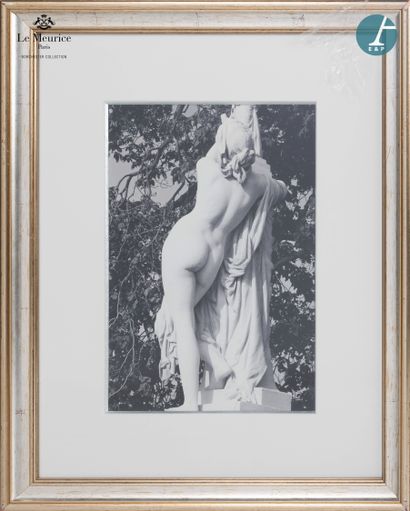 null From Hôtel Le Meurice.
Set of three framed photographs, featuring details of...