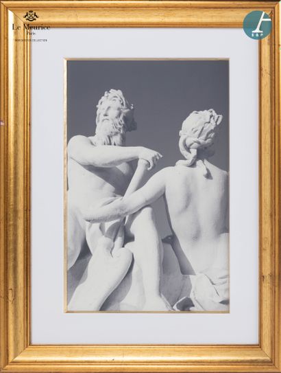 null From the Hôtel Le Meurice.
Lot of five framed photos, featuring details of sculptures...