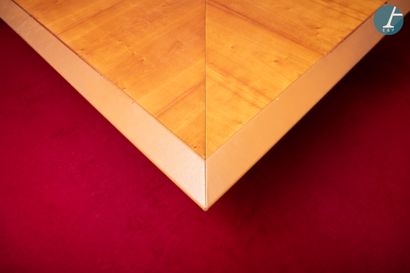 null POLTRONA FRAU.
Meeting table, square top in wood veneer, beveled edges covered...